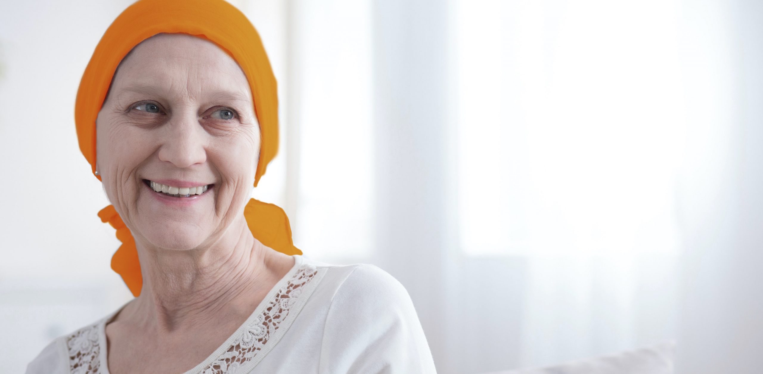 Upper,Body,Portrait,Of,An,Older,Female,Cancer,Patient,Looking